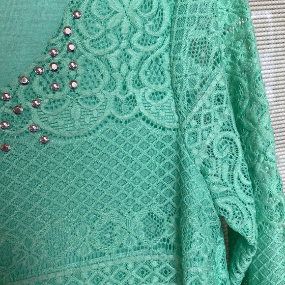 JM Collection Petite Size Petite Small Mint Green Top with Rhinestones - Picture 13 of 17